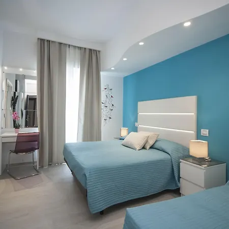 Levante Hotell 4*